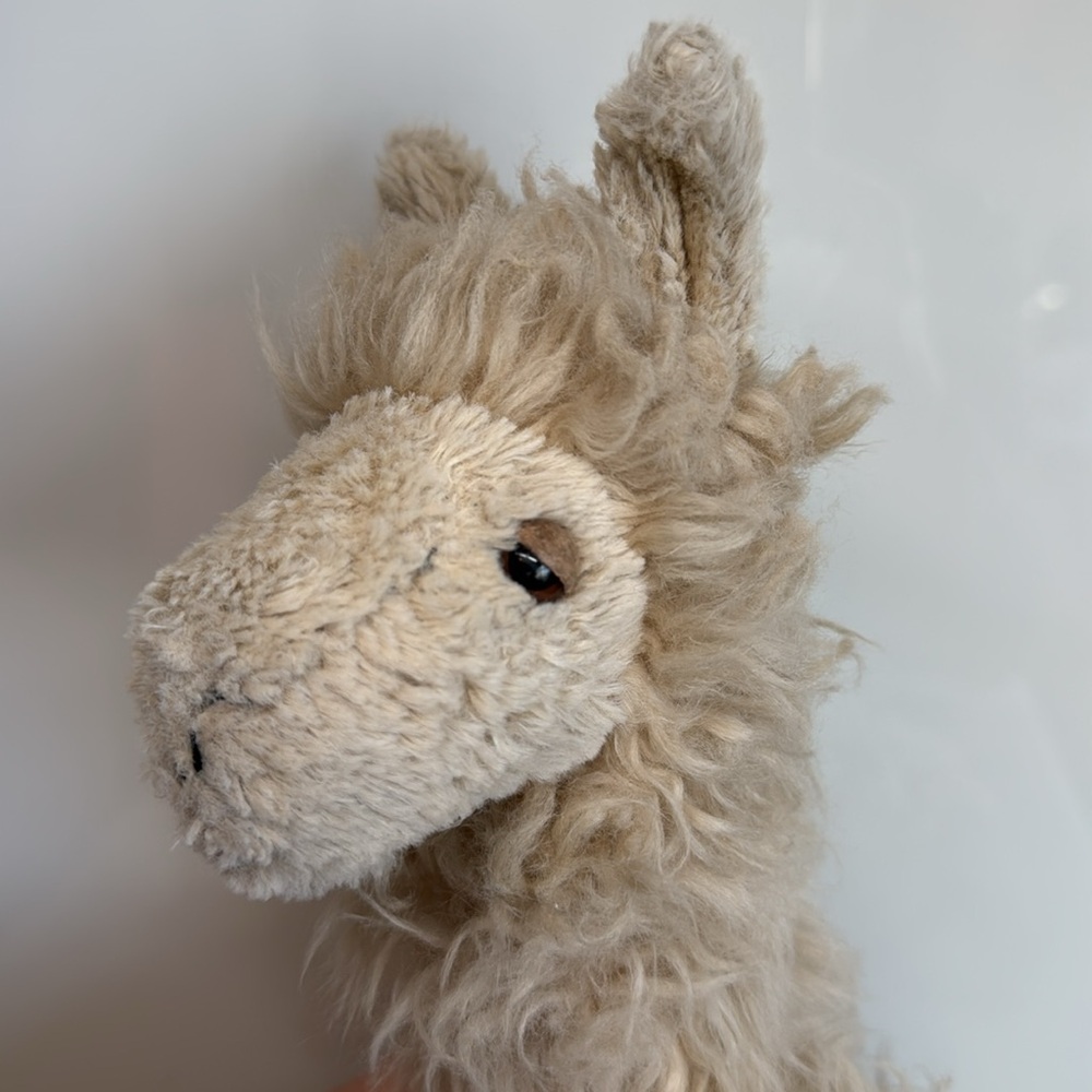 Jellycat Llama - Picture 7 of 7